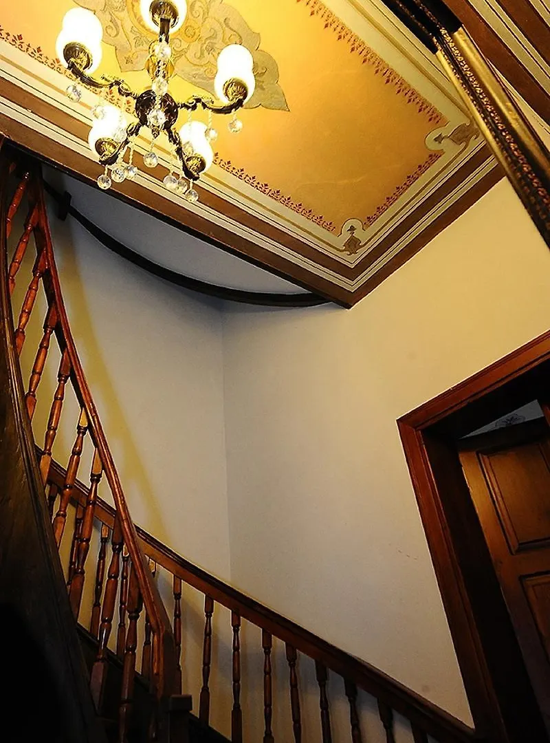 Hotel Sarnic Butik Otel Istanbul